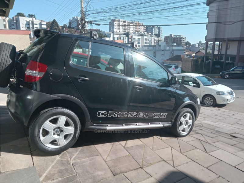 CROSSFOX 1.6 MI FLEX 8V 4P MANUAL - 2006 - GARIBALDI