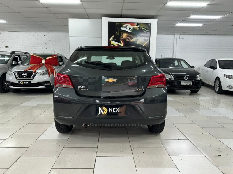 ONIX 1.4 MPFI LT 8V FLEX 4P MANUAL - 2019 - SãO LEOPOLDO