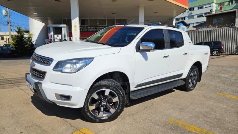 s10 2.8 high country 4x4 cd 16v turbo diesel 4p automatico 2016 caxias do sul