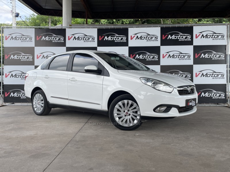 grand siena 1.6 mpi essence 16v flex 4p manual 2014 parobe