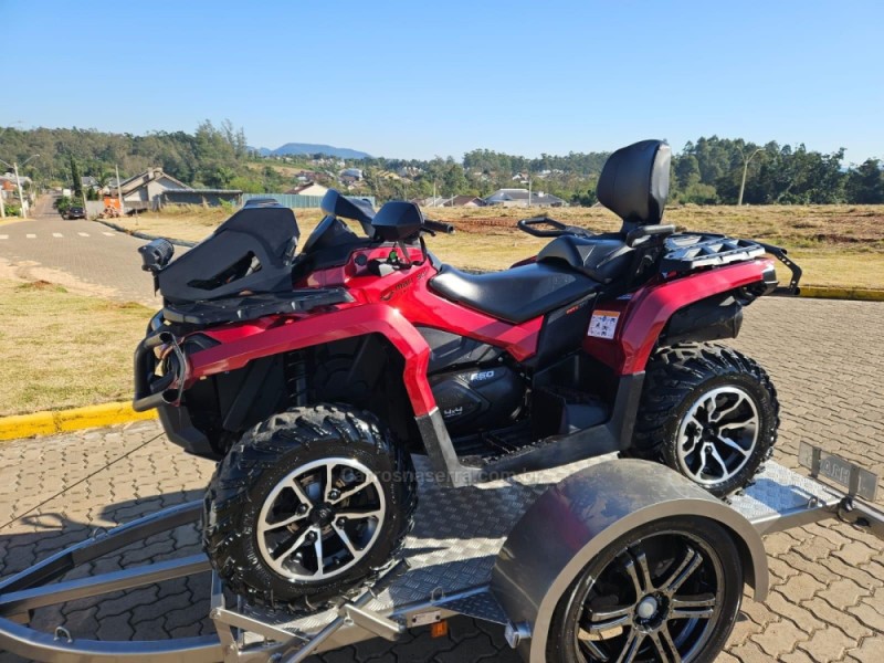 OUTLANDER 650CC XMR - 2018 - LAJEADO