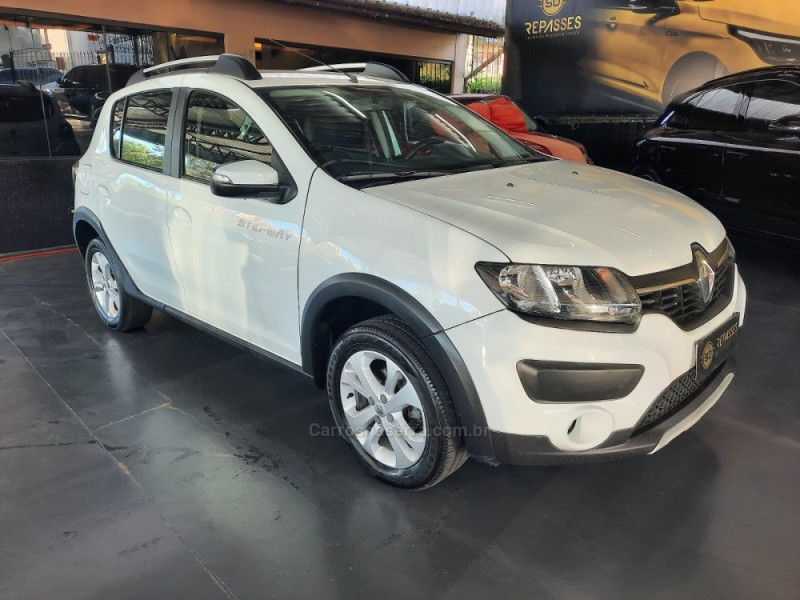 SANDERO 1.6 STEPWAY EASY R 16V FLEX 4P AUTOMÁTICO - 2015 - CAXIAS DO SUL