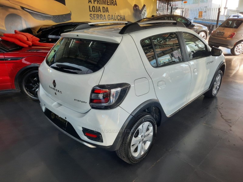 SANDERO 1.6 STEPWAY EASY R 16V FLEX 4P AUTOMÁTICO - 2015 - CAXIAS DO SUL