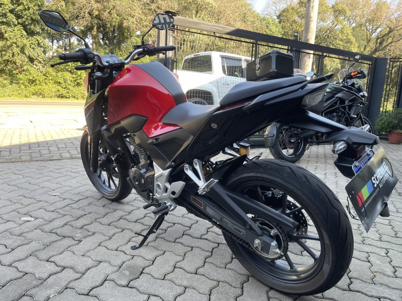 CB 300F TWISTER CBS - 2023 - NOVA PETRóPOLIS