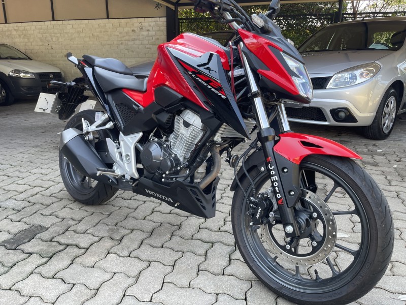 CB 300F TWISTER CBS - 2023 - NOVA PETRóPOLIS