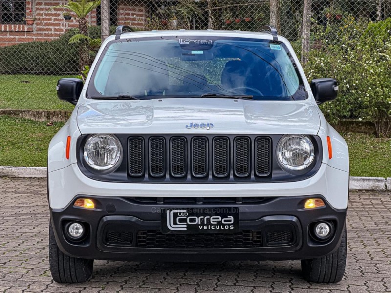 RENEGADE 2.0 16V CUSTOM 4X4 TURBO DIESEL 4P AUTOMÁTICA - 2018 - CANELA