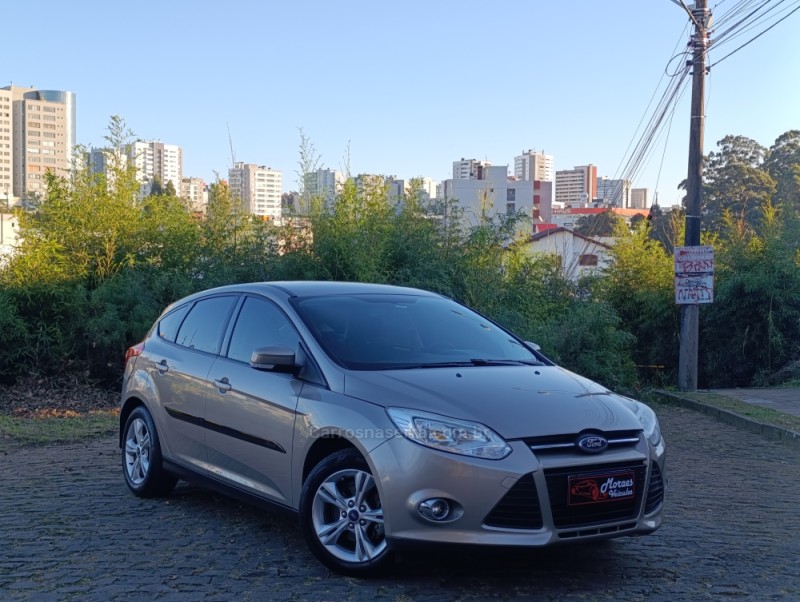 FOCUS 1.6 S HATCH 16V FLEX 4P AUTOMÁTICO - 2015 - CAXIAS DO SUL