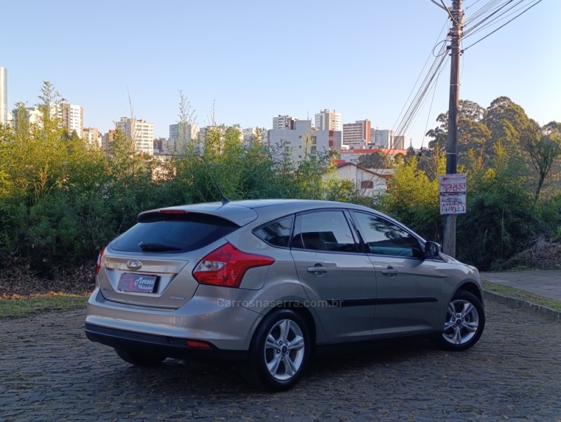 FOCUS 1.6 S HATCH 16V FLEX 4P AUTOMÁTICO - 2015 - CAXIAS DO SUL