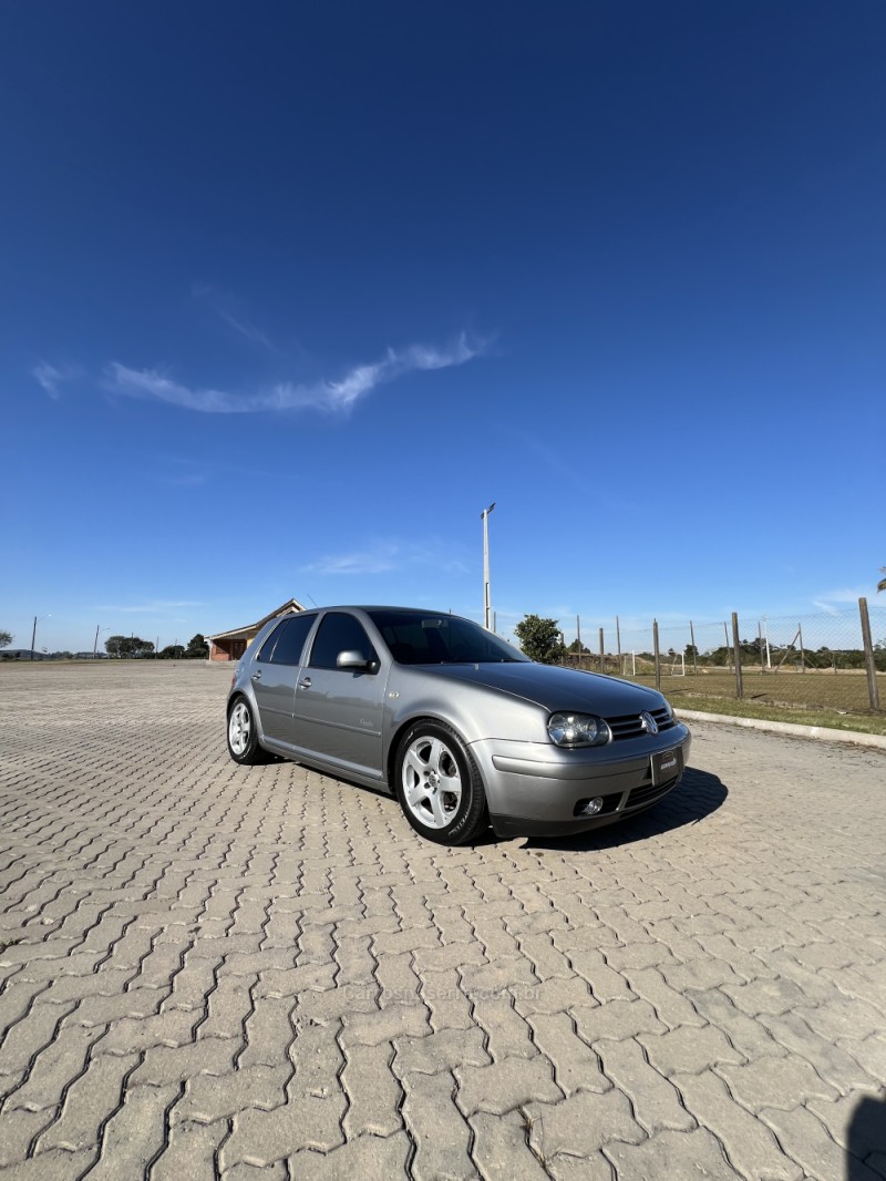 GOLF 1.6 MI FLASH 8V GASOLINA 4P MANUAL - 2006 - ANTôNIO PRADO