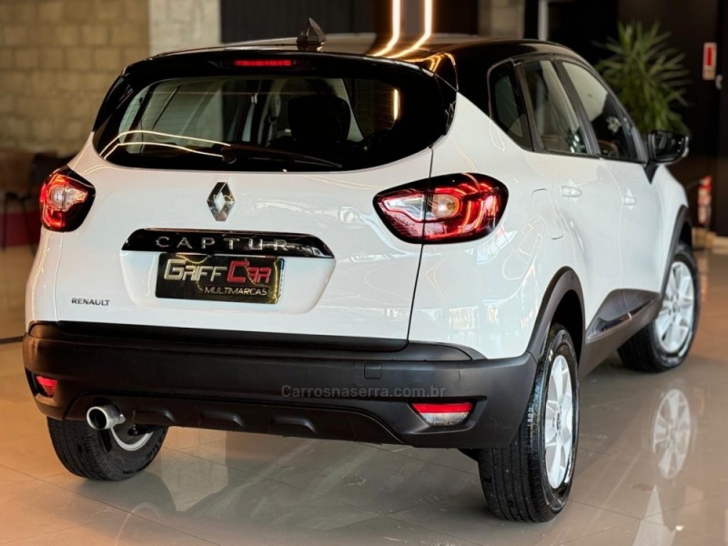 CAPTUR 1.6 LIFE 16V FLEX 4P AUTOMÁTICO - 2019 - DOIS IRMãOS