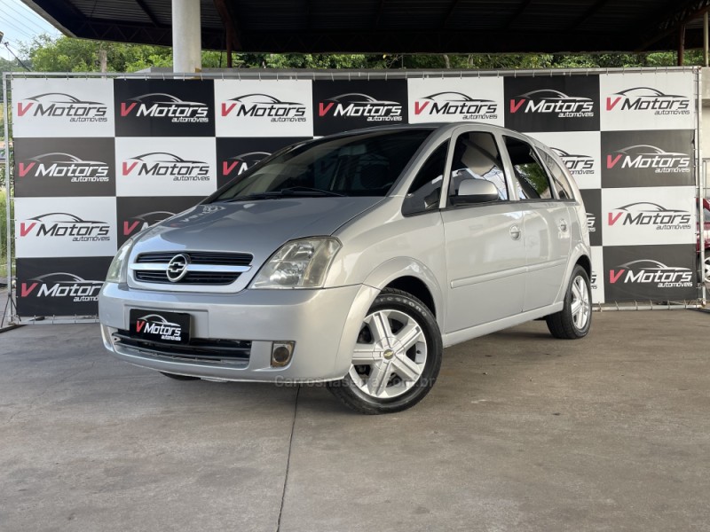 MERIVA 1.8 MPFI 8V GASOLINA 4P MANUAL - 2004 - PAROBé