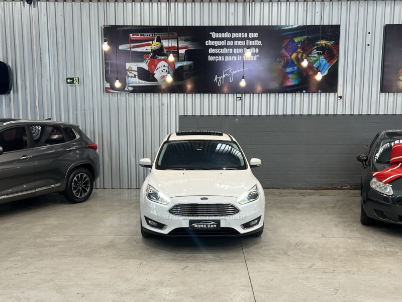 FOCUS 2.0 TITANIUM PLUS SEDAN 16V FLEX 4P AUTOMÁTICO - 2016 - CAXIAS DO SUL