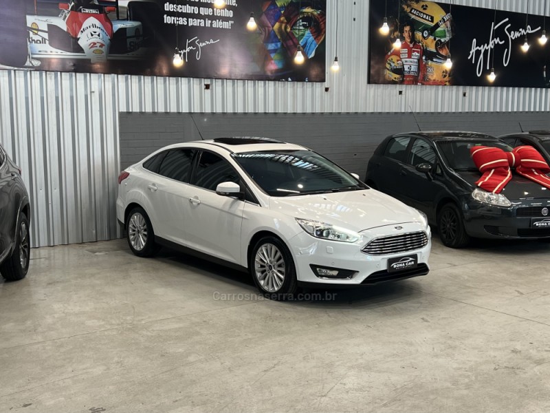 FOCUS 2.0 TITANIUM PLUS SEDAN 16V FLEX 4P AUTOMÁTICO - 2016 - CAXIAS DO SUL