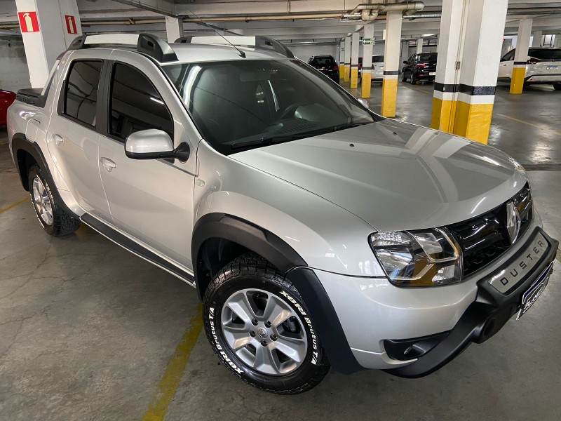 DUSTER OROCH 2.0 16V FLEX DYNAMIQUE 4P AUTOMÁTICO - 2019 - FARROUPILHA