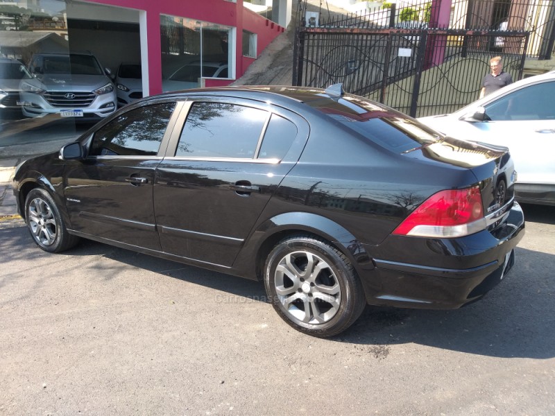 VECTRA 2.0 MPFI ELEGANCE 8V FLEX 4P AUTOMÁTICO - 2010 - VERANóPOLIS