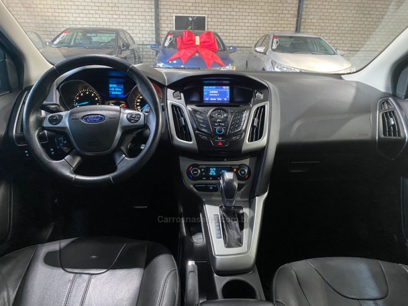 FOCUS 2.0 SE FASTBACK 16V FLEX 4P AUTOMÁTICO - 2015 - NOVO HAMBURGO