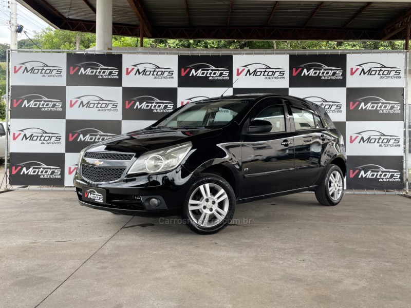 AGILE 1.4 MPFI LTZ 8V FLEX 4P MANUAL - 2011 - PAROBé