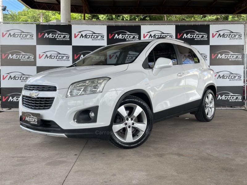 TRACKER 1.8 MPFI LTZ 4X2 16V FLEX 4P AUTOMÁTICO - 2014 - PAROBé