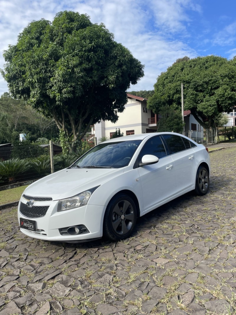 CRUZE 1.8 LT 16V FLEX 4P AUTOMÁTICO - 2012 - PAROBé