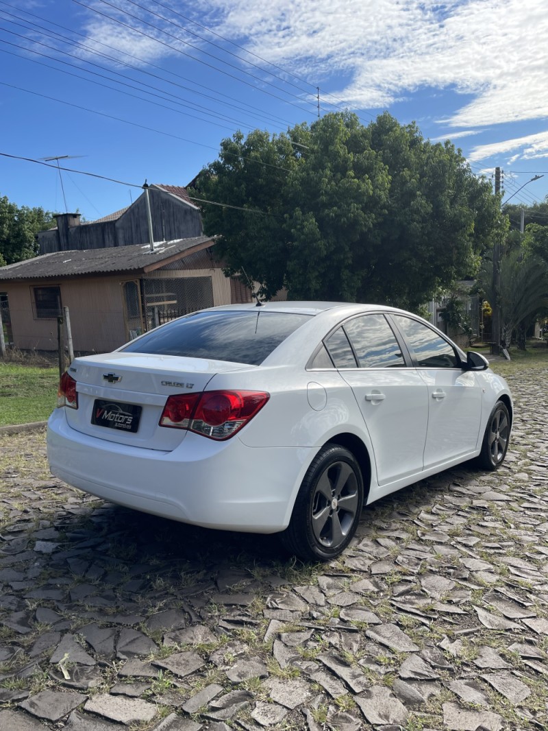 CRUZE 1.8 LT 16V FLEX 4P AUTOMÁTICO - 2012 - PAROBé