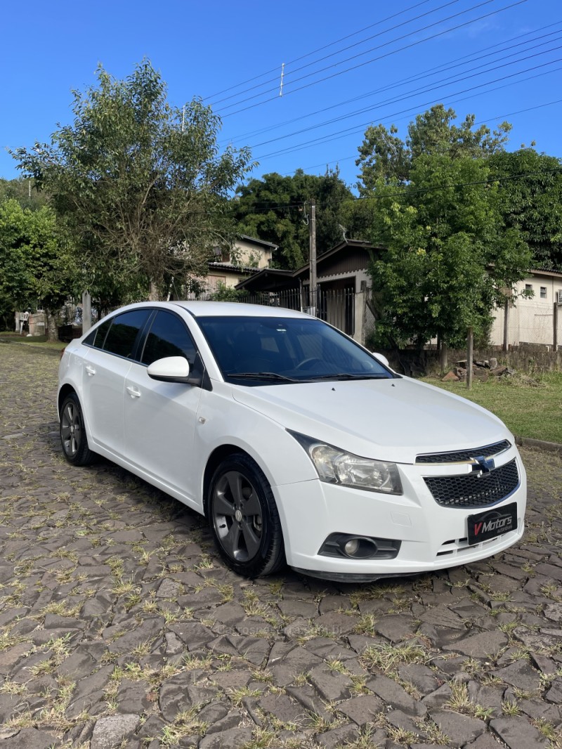 CRUZE 1.8 LT 16V FLEX 4P AUTOMÁTICO - 2012 - PAROBé