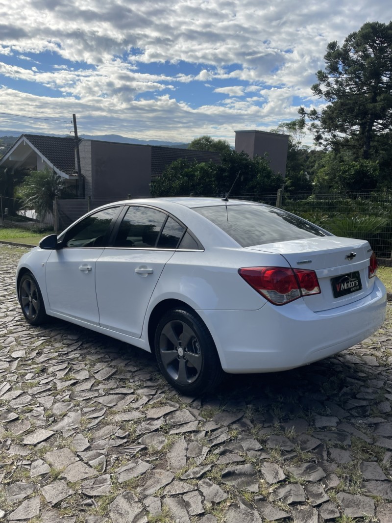 CRUZE 1.8 LT 16V FLEX 4P AUTOMÁTICO - 2012 - PAROBé