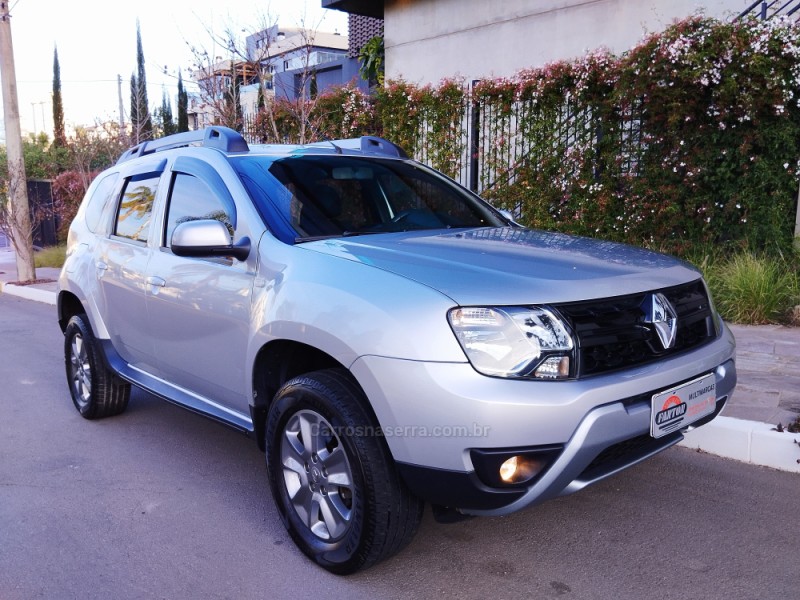 DUSTER 1.6 DYNAMIQUE 4X2 16V FLEX 4P AUTOMÁTICO - 2020 - FARROUPILHA