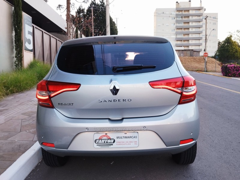 SANDERO 1.0 ZEN 12V FLEX 4P MANUAL - 2020 - FARROUPILHA