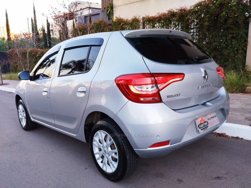 SANDERO 1.0 ZEN 12V FLEX 4P MANUAL - 2020 - FARROUPILHA