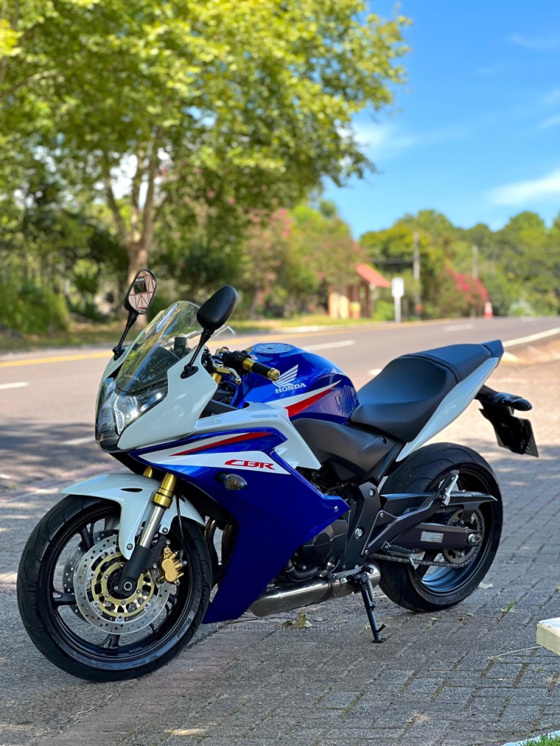 CBR 600F  - 2014 - ESTâNCIA VELHA