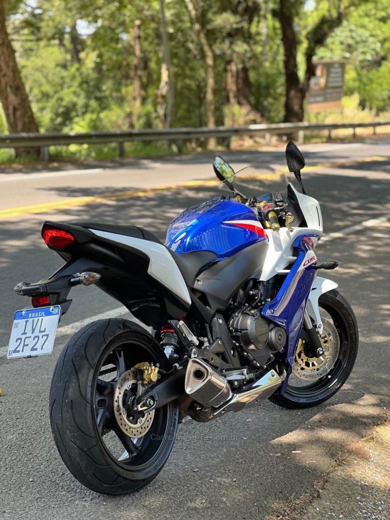 CBR 600F  - 2014 - ESTâNCIA VELHA