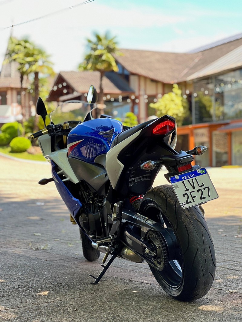 CBR 600F  - 2014 - ESTâNCIA VELHA