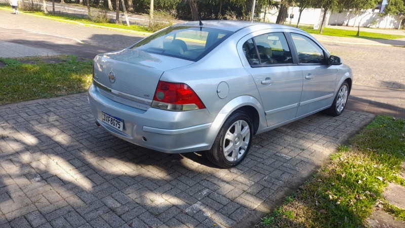 VECTRA 2.0 MPFI ELEGANCE 8V 140CV FLEX 4P AUTOMÁTICO - 2007 - FARROUPILHA