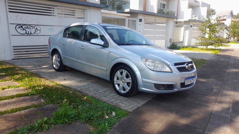 VECTRA 2.0 MPFI ELEGANCE 8V 140CV FLEX 4P AUTOMÁTICO - 2007 - FARROUPILHA