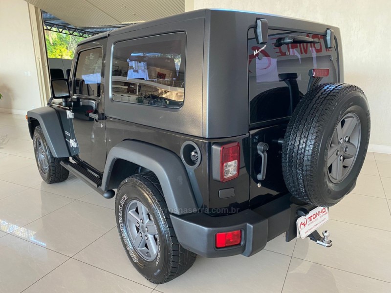 WRANGLER 3.8 SPORT 4X4 TETO RIGIDO V6 12V GASOLINA 2P AUTOMÁTICO - 2007 - LAJEADO