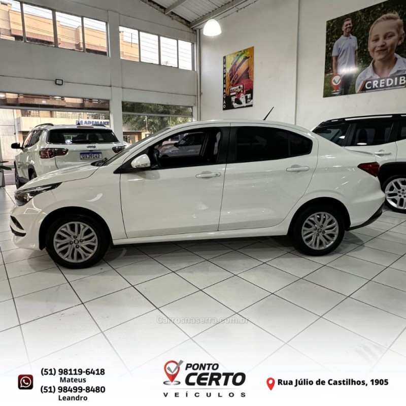 CRONOS 1.3 DRIVE 8V FLEX 4P MANUAL - 2022 - SANTA CRUZ DO SUL