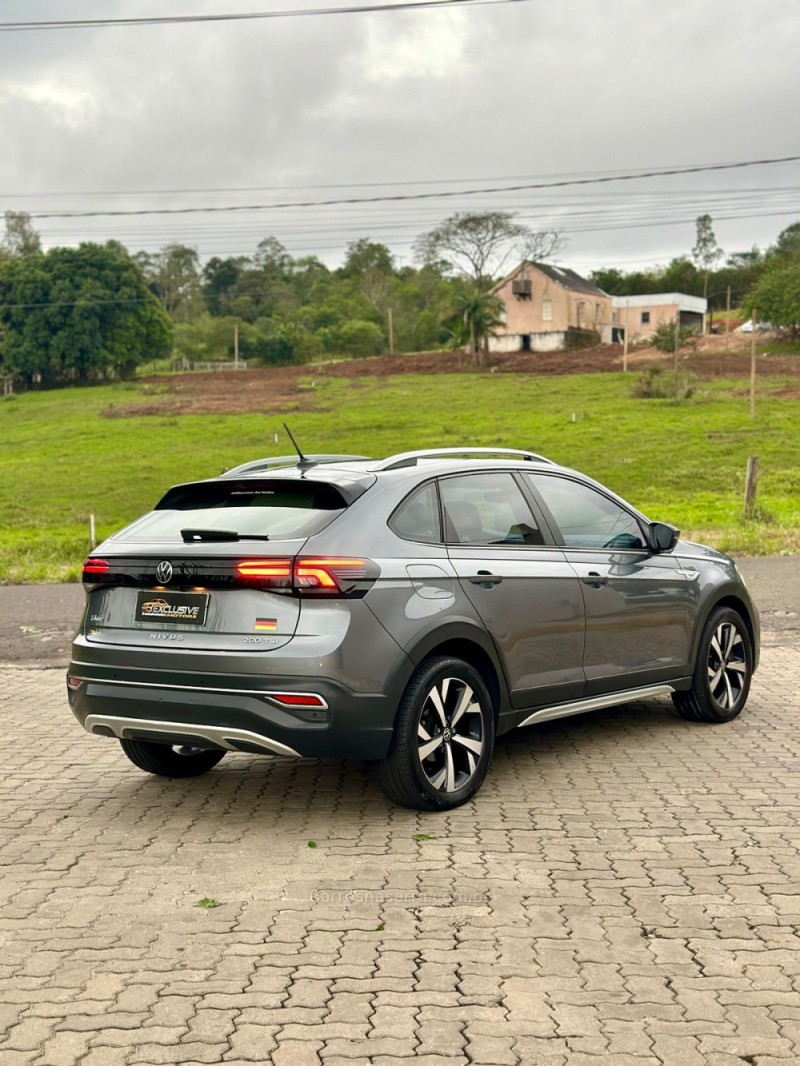 NIVUS 1.0 TSI HIGHLINE FLEX 4P AUTOMÁTICO - 2021 - PAROBé