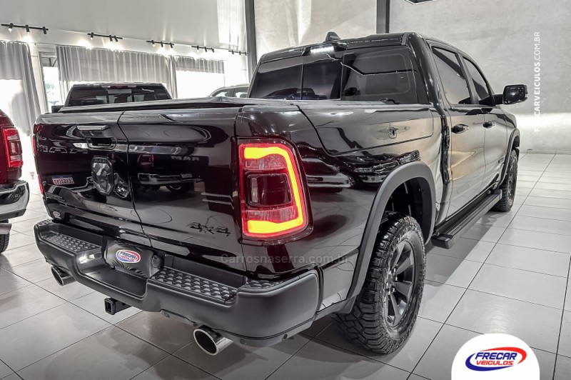 1500 REBEL 5.7 HEMI V8 CD 4X4 GASOLINA 4P AUTOMÁTICA - 2021 - SARANDI