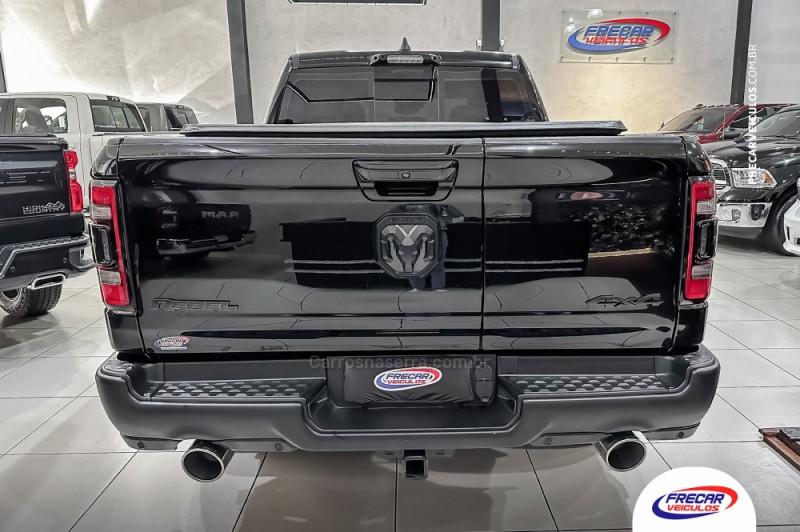 1500 REBEL 5.7 HEMI V8 CD 4X4 GASOLINA 4P AUTOMÁTICA - 2021 - SARANDI