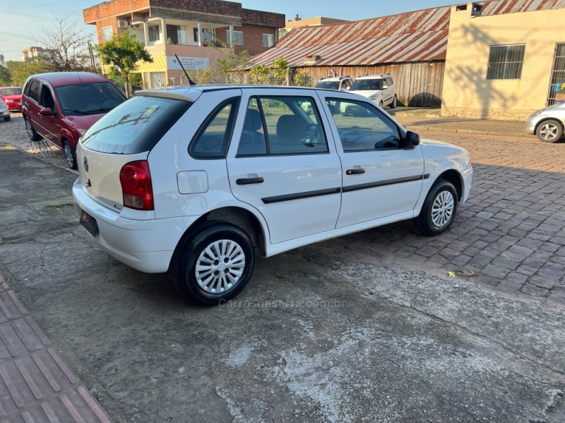 GOL 1.0 MI CITY 8V FLEX 4P MANUAL - 2014 - VENâNCIO AIRES