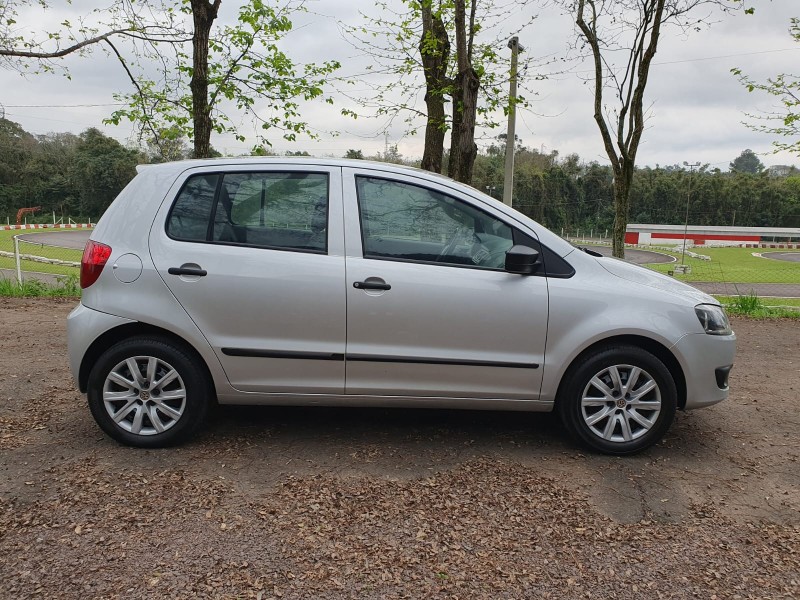 FOX 1.0 ITREND 8V FLEX 4P MANUAL - 2010 - VENâNCIO AIRES