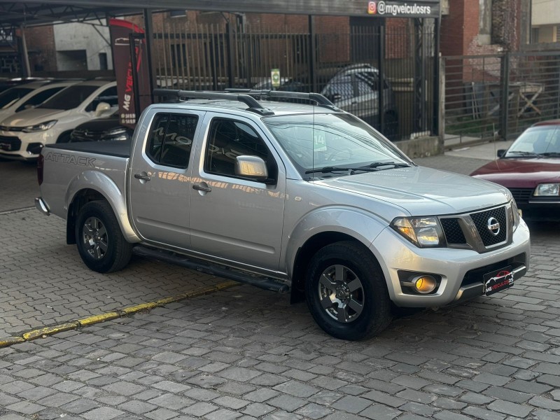 FRONTIER 2.5 SV ATTACK 4X2 CD TURBO ELETRONIC DIESEL 4P MANUAL - 2014 - CAXIAS DO SUL