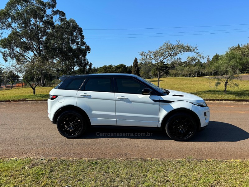 RANGE ROVER EVOQUE 2.0 DYNAMIC 4WD 16V GASOLINA 4P AUTOMÁTICO - 2013 - PASSO FUNDO