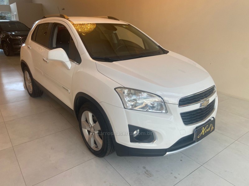 TRACKER 1.8 MPFI LTZ 4X2 16V FLEX 4P AUTOMÁTICO - 2014 - CANELA