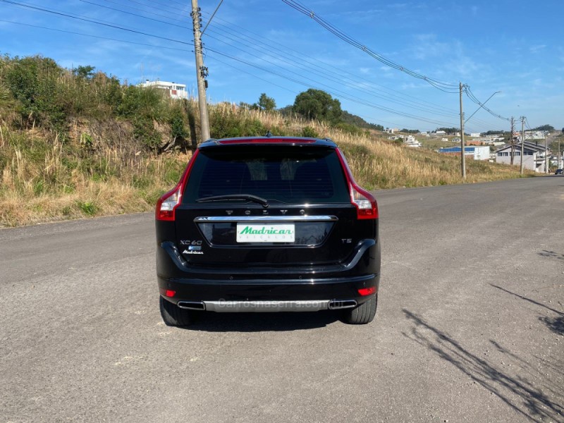 XC60 2.0 T5 KINETIC GASOLINA 4P AUTOMÁTICO - 2016 - FLORES DA CUNHA