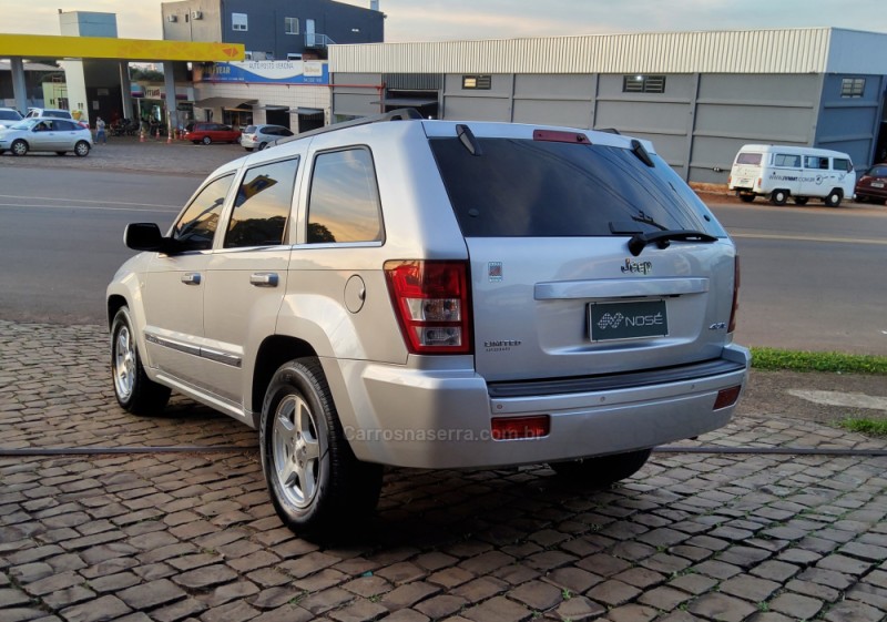 GRAND CHEROKEE 4.7 LIMITED 4X4 V8 16V GASOLINA 4P AUTOMÁTICO - 2005 - NãO-ME-TOQUE