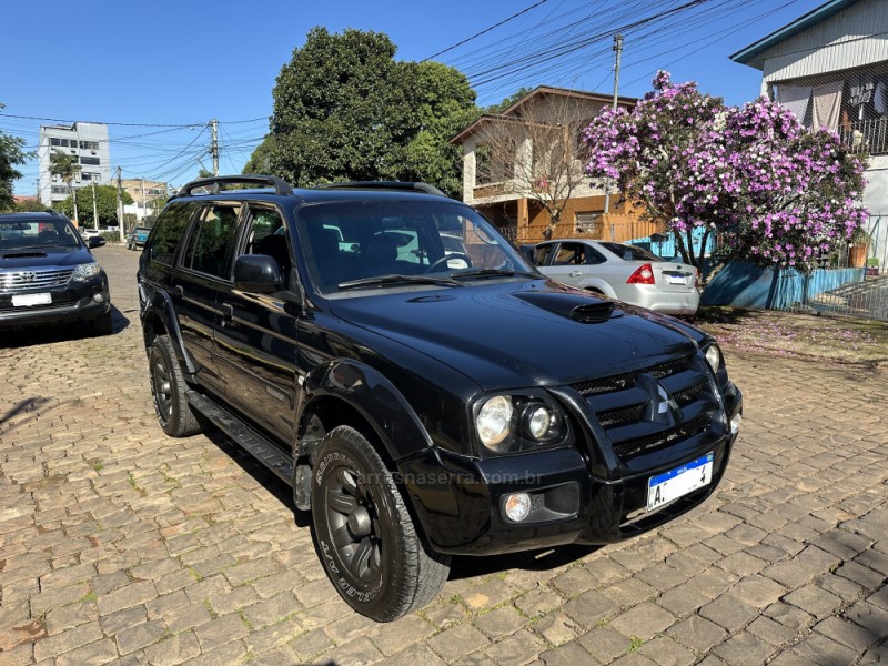 PAJERO SPORT 3.5 HPE 4X4 V6 24V FLEX 4P AUTOMÁTICO - 2010 - LAJEADO