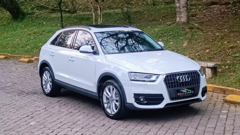 Q3 2.0 TFSI AMBIENTE QUATTRO 4P GASOLINA S TRONIC - 2015 - CAXIAS DO SUL