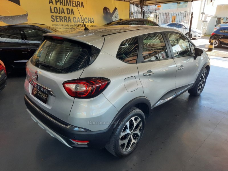 CAPTUR 2.0 16V FLEX INTENSE AUTOMÁTICO - 2020 - CAXIAS DO SUL