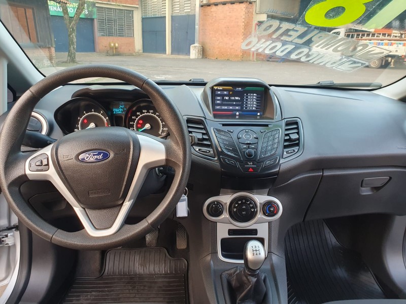 FIESTA 1.6 SE HATCH 16V FLEX 4P MANUAL - 2018 - VENâNCIO AIRES